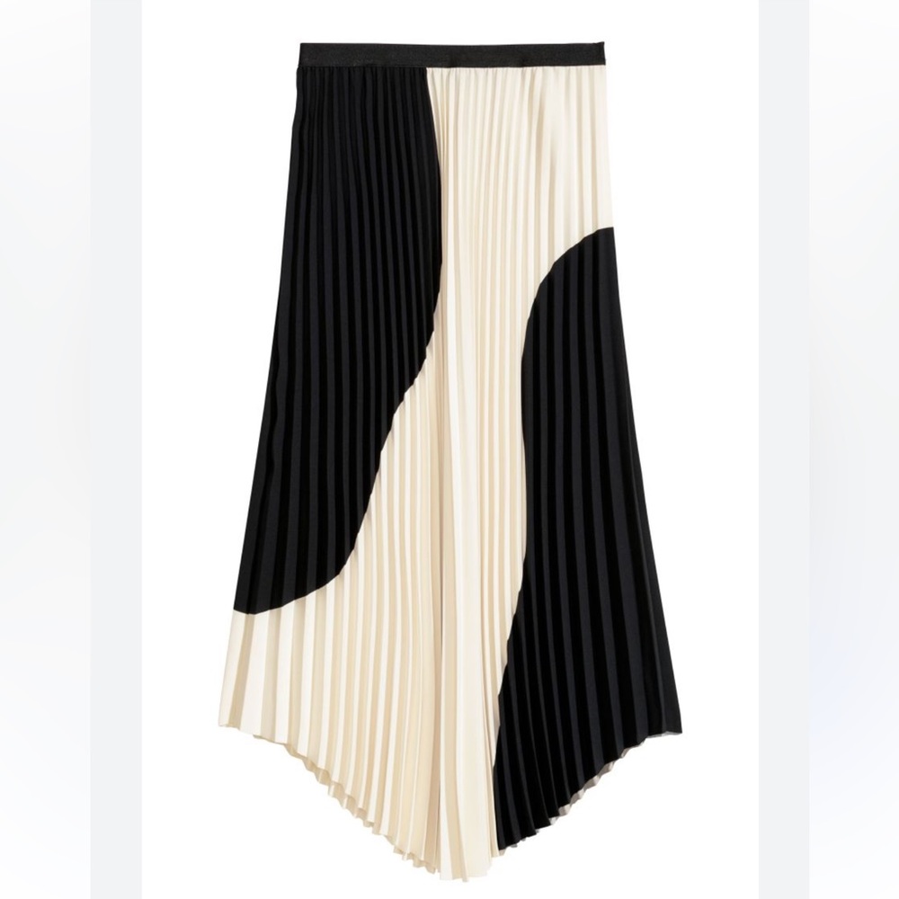 New H&M Modern Classics Pleated MIDI Skirt Size 6 Black and White Pattern